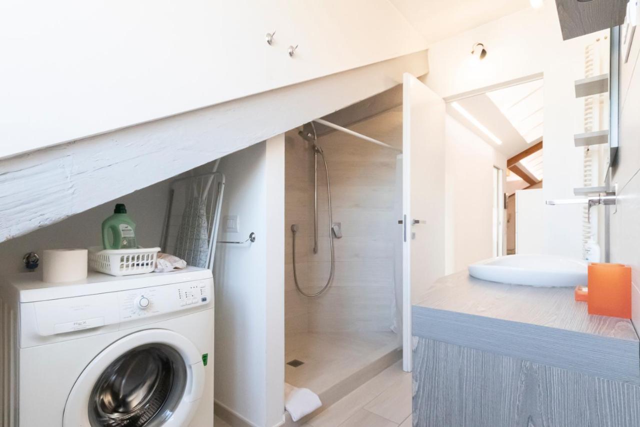 Appartement Mansarda Cola à Milan Extérieur photo