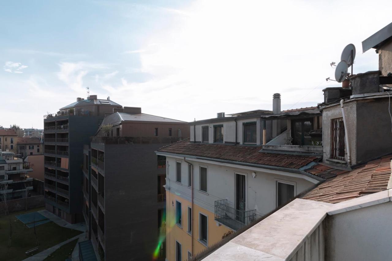 Appartement Mansarda Cola à Milan Extérieur photo